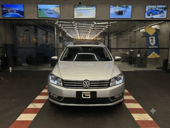 VOLKSWAGEN PASSAT 2.0 FSI VARIANT V6 24V GASOLINA 4P TIPTRONIC VOLKSWAGEN PASSAT 2.0 FSI VARIANT V6 24V GASOLINA 4P TIPTRONIC